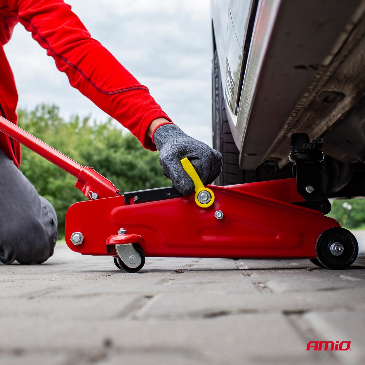 Cric hidraulic de tip "CROCODIL" cu actionare manuala, capacitate ridicare 2000 kg - imagine 2